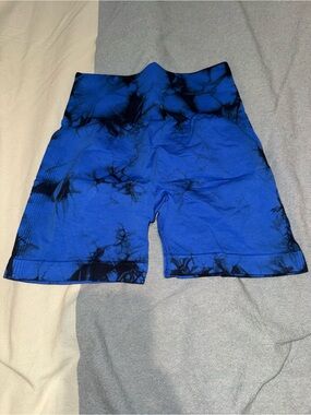 Woman’s Blue Tie-Dye Active Shorts